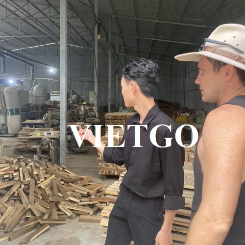 XIN CHÚC MỪNG CHÀNG TRAI TRẺ ĐINH QUANG PHONG ĐÃ XUẤT ĐƯỢC LÔ HÀNG CỌC GỖ ĐẦU TIÊN SANG THỊ TRƯỜNG ÚC