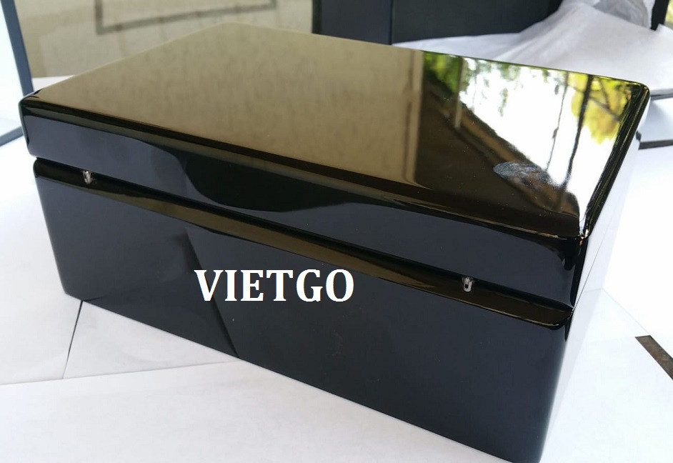 xuat-khau-hop-dung-dong-ho-vietgo