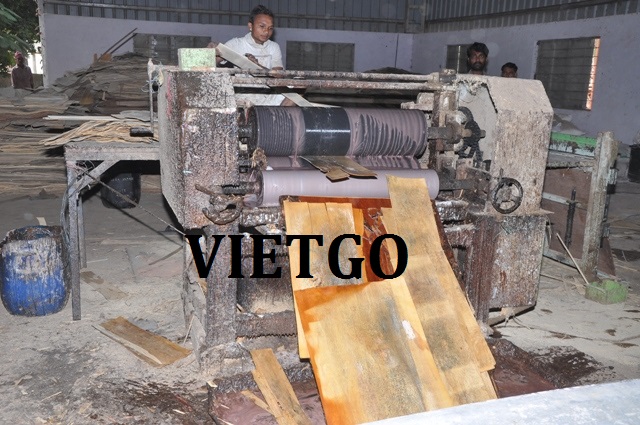 xuat-khau-go-thong-vietgo