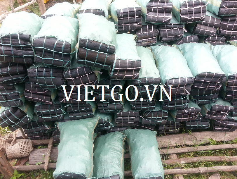 Nhà nhập khẩu Casey Oh cần mua than gỗ tự nhiên với số lượng lớn xuất khẩu sang Hàn Quốc