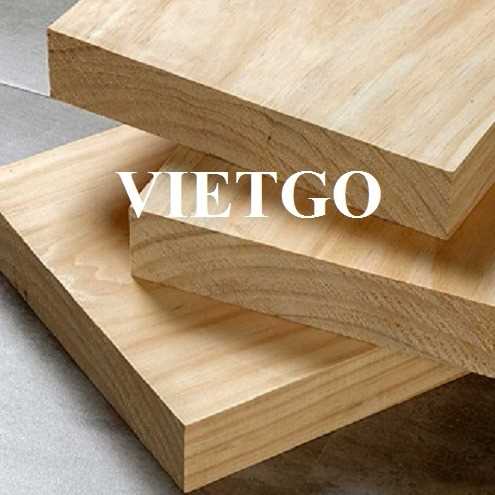 Thương vụ xuất khẩu sản phẩm gỗ thông xẻ sang thị trường Anh