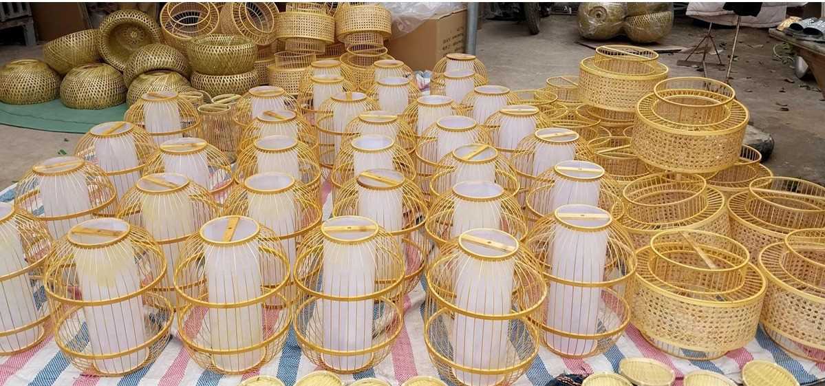 Chị Hồ Thị Hằng cần tìm đơn vị vận tải đường biển sang thị trường Bangladeh