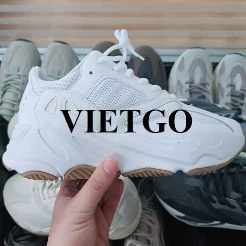 Cơ hội xuất khẩu giày thể thao cho một thương nhân đến từ UAE