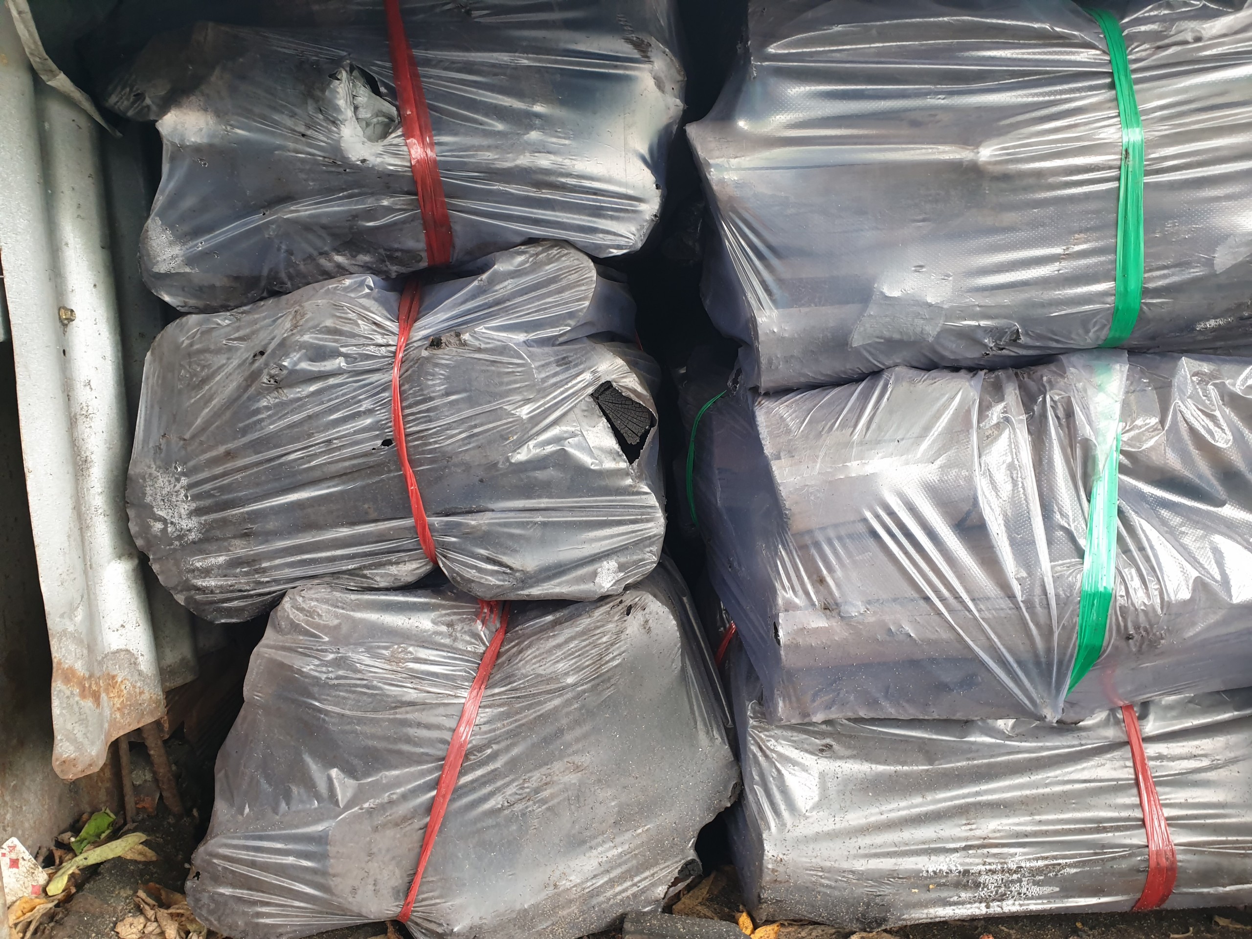 Cần tìm nhà vận chuyển than củi đi Bahrain