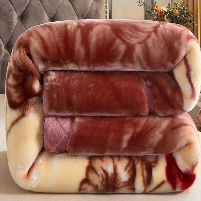 I am looking for one container 40 feet of blankets 