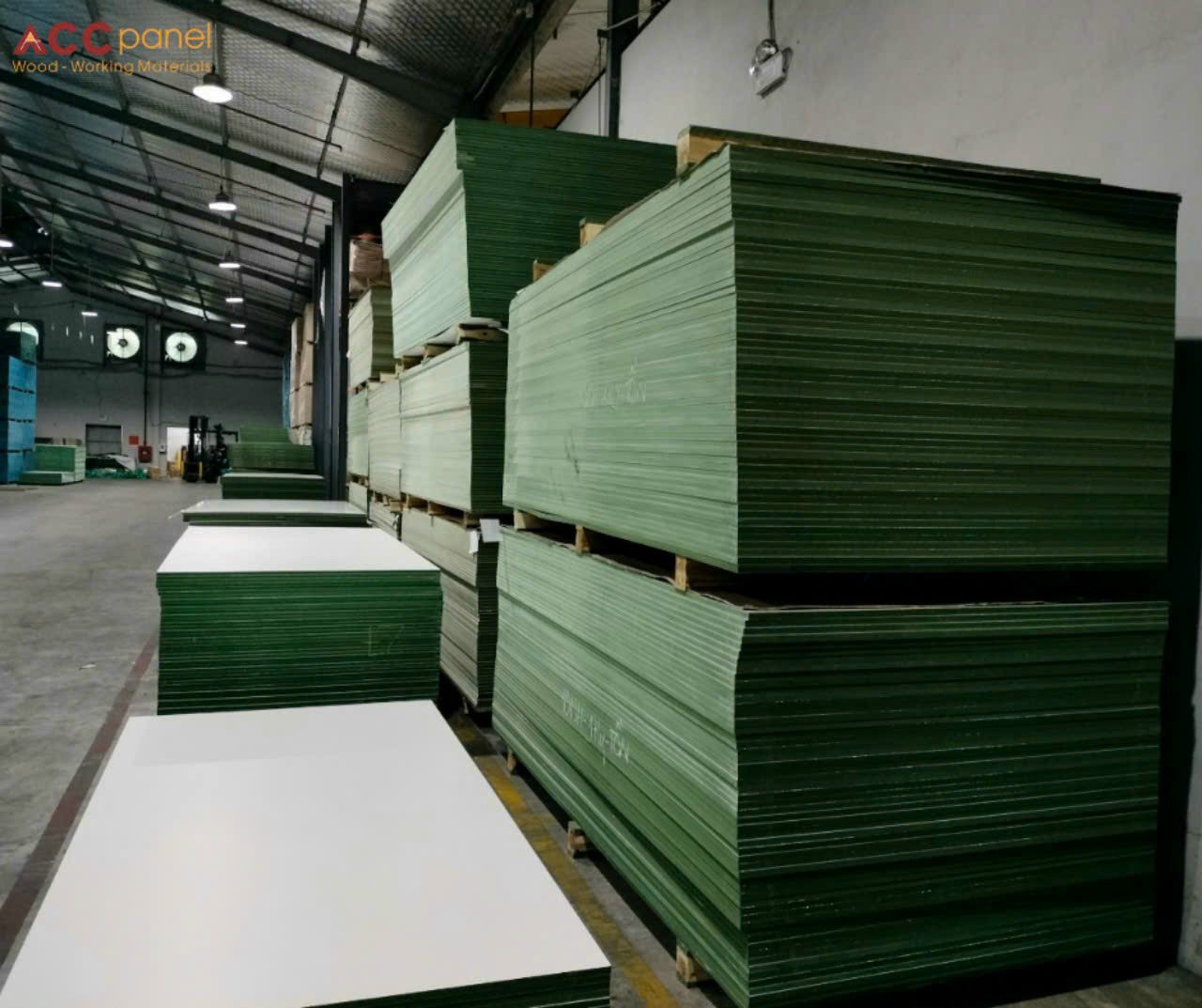 Cần tìm cước biển mặt hàng ván MDF đi Ấn Độ 