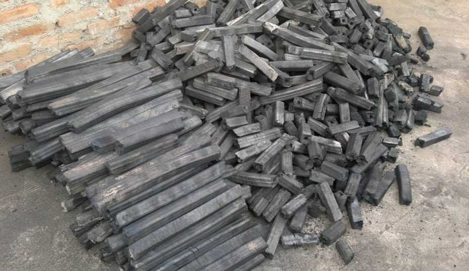 Cần tìm đơn vị vận tải sản phẩm than ép mùn cưa sang thị trường Nhật Bản