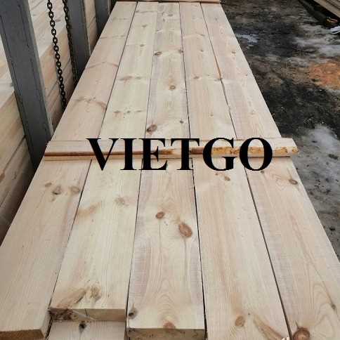 Thương vụ xuất khẩu sản phẩm gỗ thông xẻ đến thị trường Ba Lan