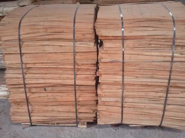 Cần tìm đơn vị vận tải vận chuyển sản phẩm ván bóc đi Ấn Độ