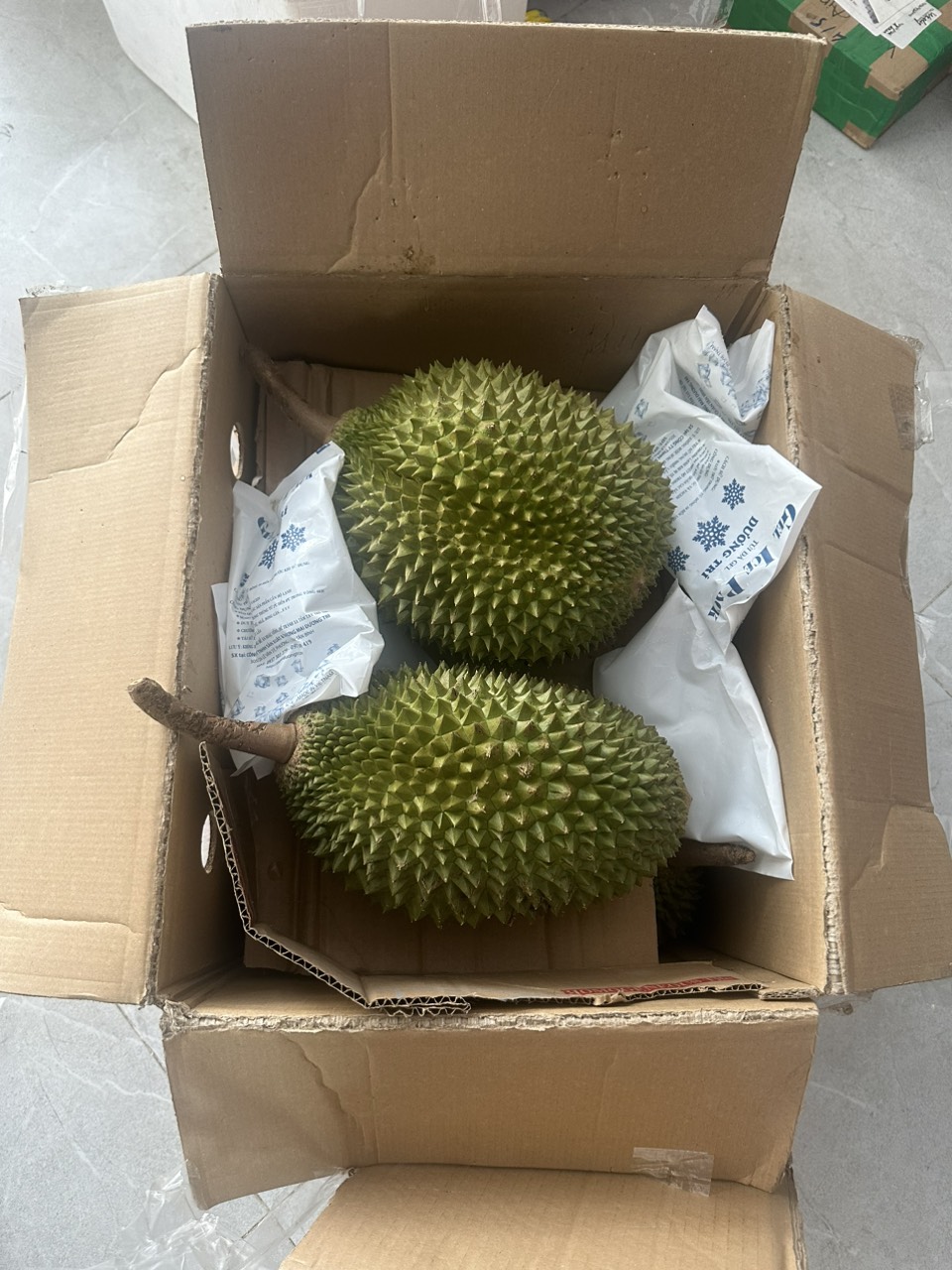 Cần gửi hàng gấp đường air đi Malaysia chính ngạch