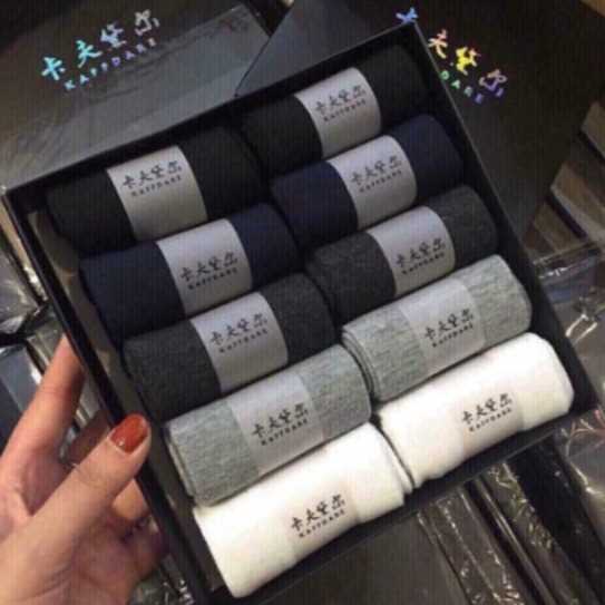 Looking for socks suppliers