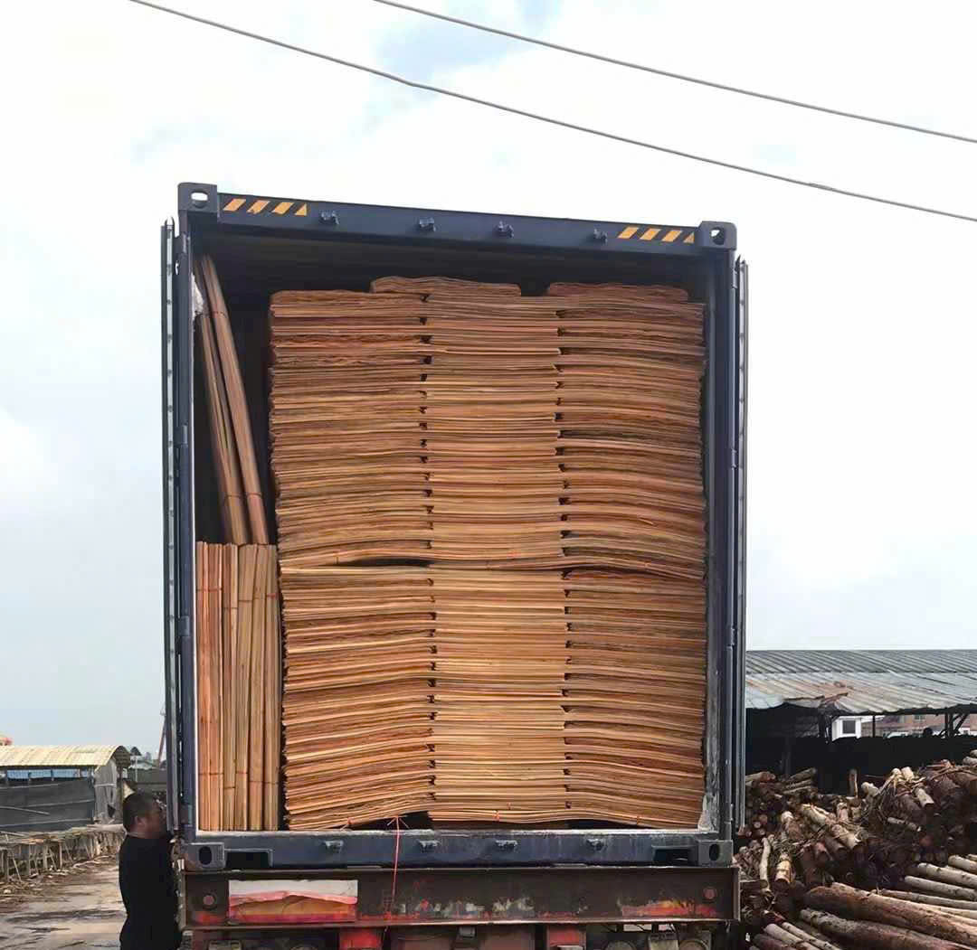 Cần tìm cước biển cho hàng ván bóc đi Ấn Độ