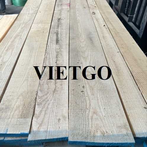 Vị doanh nhân người Hàn Quốc đang cần nhập mua sản phẩm gỗ tần bì