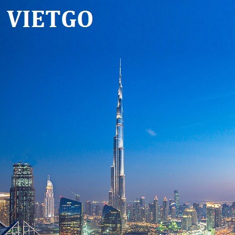 Khách hàng từ Dubai cần mua 1 container than gỗ