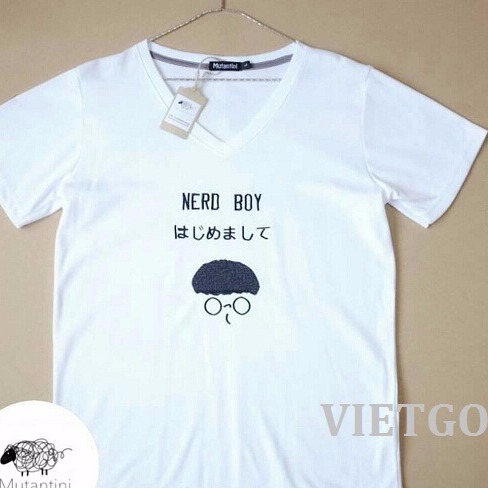 Công ty thời trang tại Uganda cần mua 2.000 áo t-shirt