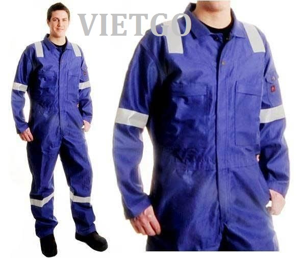 Thương nhân Tây Ban Nha cần mua 1 container bộ bảo hộ lao động để xuất sang Châu Phi