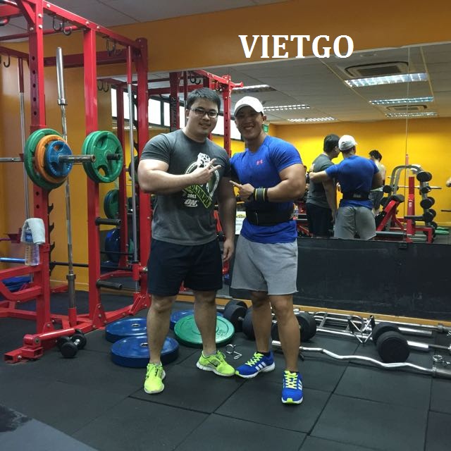 Công ty quần áo thể thao tại Singapore cần mua 500-1000 áo t-shirt