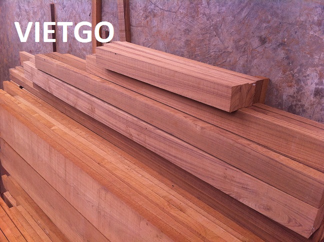 Đối tác người Ba Lan đang cần mua thử 1 container gỗ teak xẻ