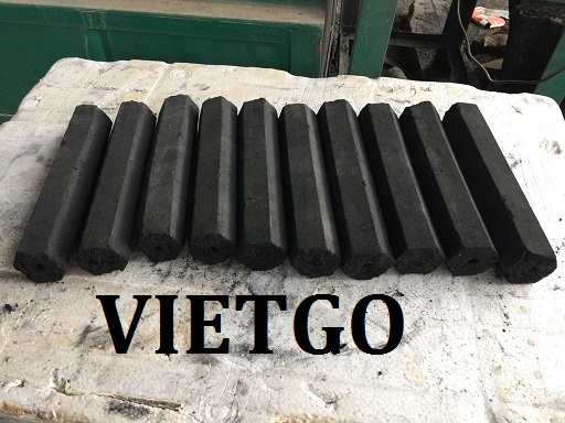 Cơ hội xuất khẩu 60 tấn mỗi tháng, sản phẩm than nén từ than củi gỗ cứng,dạng thanh dài  sang Singapore