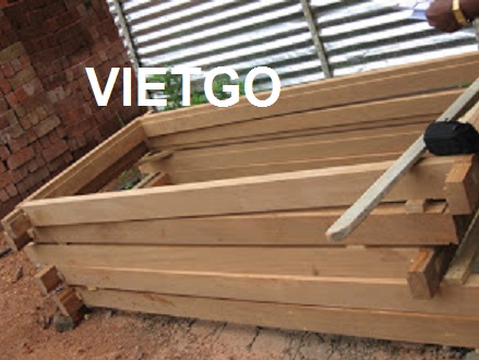 Thương nhân người Ấn Độ đang cần mua 1 container 40ft gỗ teak xẻ