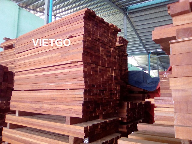 Đối tác người Ấn Độ đang cần mua 3925 thanh gỗ căm xe xẻ