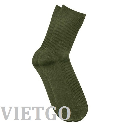 Khách hàng đến từ Li Băng cần nhập khẩu 3000 đôi tất