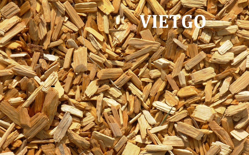 Vị khách quen – Mr.Thilak – nhà môi giới chuyên nghiệp muốn đặt 3 đơn hàng tổng khối lượng 133.000 BDMT GỖ BẠCH ĐÀN  VỤN hoặc GỖ KEO VỤN