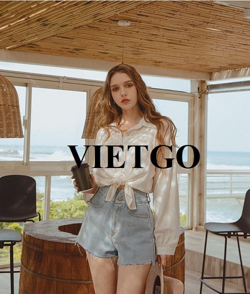 Đối tác đến từ Malaysia đang tìm kiếm nhà cung cấp sản phẩm áo croptop cho nữ