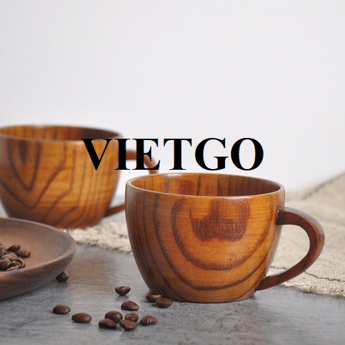 Vị khách hàng đến từ Ai Cập cần tìm nhà cung cấp mặt hàng đồ gia dụng gỗ