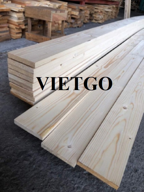 Thương vụ xuất khẩu gỗ thông xẻ đến từ một doanh nghiệp có trụ sở tại Canada