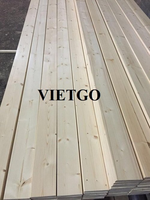 Vị thương nhân người Tây Ban Nha cần nhập khẩu gỗ thông xẻ làm pallet cho dự án sắp tới