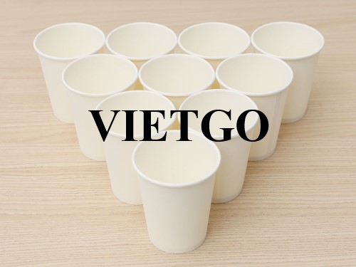 Thương vụ xuất khẩu sản phẩm cốc giấy cho một doanh nghiệp có trụ sở tại Vương quốc Anh