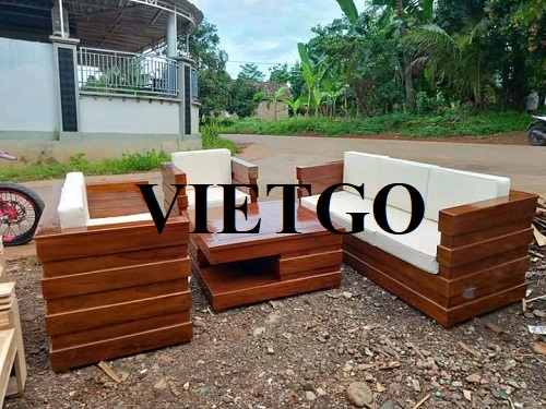 Đối tác tại Trung Quốc dự kiến nhập khẩu bàn ghế gỗ cho dự án sắp tới