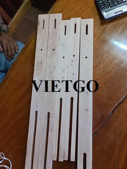 Thương vụ xuất khẩu thanh gỗ đến từ doanh nghiệp sản xuất đồ nội thất của Anh