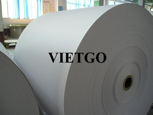 Vị khách hàng đến từ UAE cần tìm nhà cung cấp cuộn giấy in