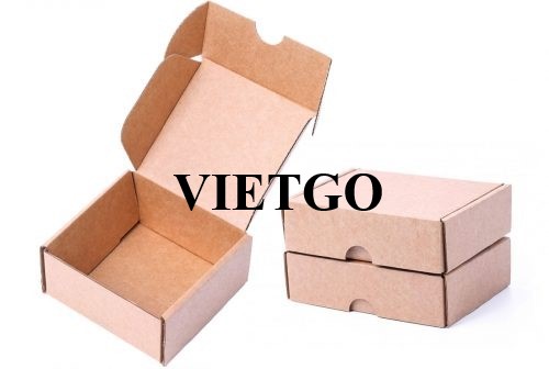 Vị khách hàng đến từ UAE đang cần tìm nhà cung cấp sản phẩm thùng giấy