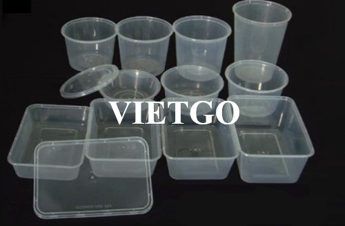 Vị khách hàng người Oman cần gấp nhà cung cấp cho đơn hàng nhập khẩu hộp nhựa