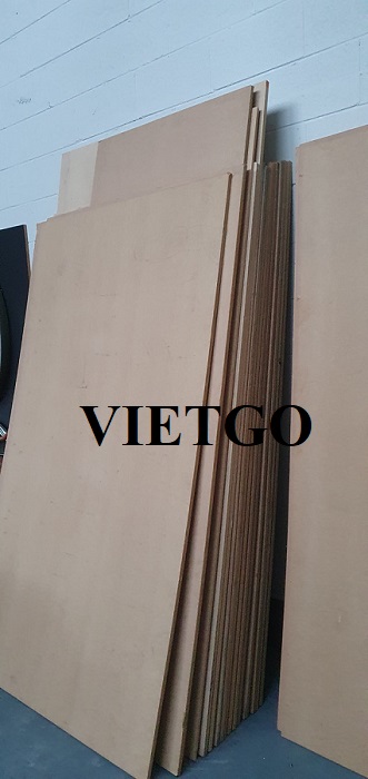 Đối tác người Ý dự kiến nhập khẩu 10 container ván MDF và ván sợi hardboard cho dự án sắp tới