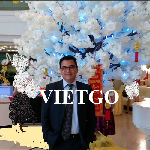 Một doanh nhân đến từ Hong Kong cần tìm đối tác để mở văn phòng đại diện tại Việt Nam