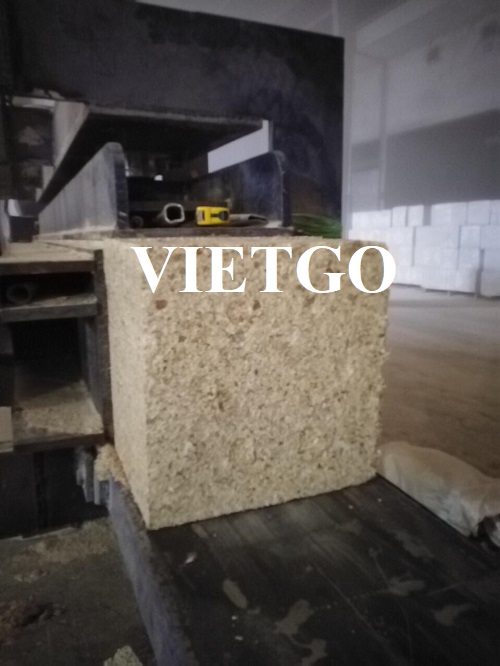 Thương vụ xuất khẩu 2 container 40ft dăm bào lót chuồng sang thị trường Oman