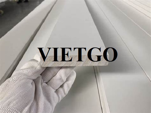 Vị khách hàng người Mỹ gốc Việt hiện đang tìm kiếm Nhà cung cấp cho sản phẩm gỗ ốp tường