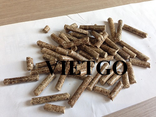 Vị khách hàng người Hàn Quốc đang tìm kiếm nhà cung cấp cho sản phẩm viên nén mùn cưa